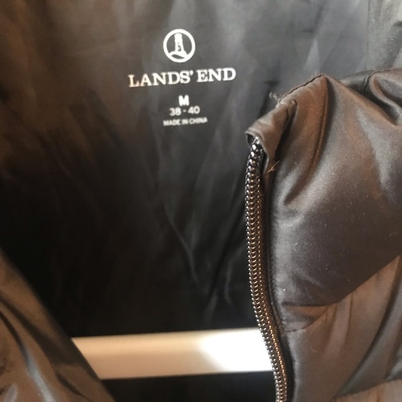 LANDS END Down Filled Puffer Vest - Picture 5 of 6